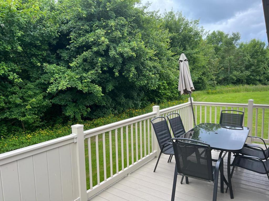 Lodge Woodland With Hot Tub Malton